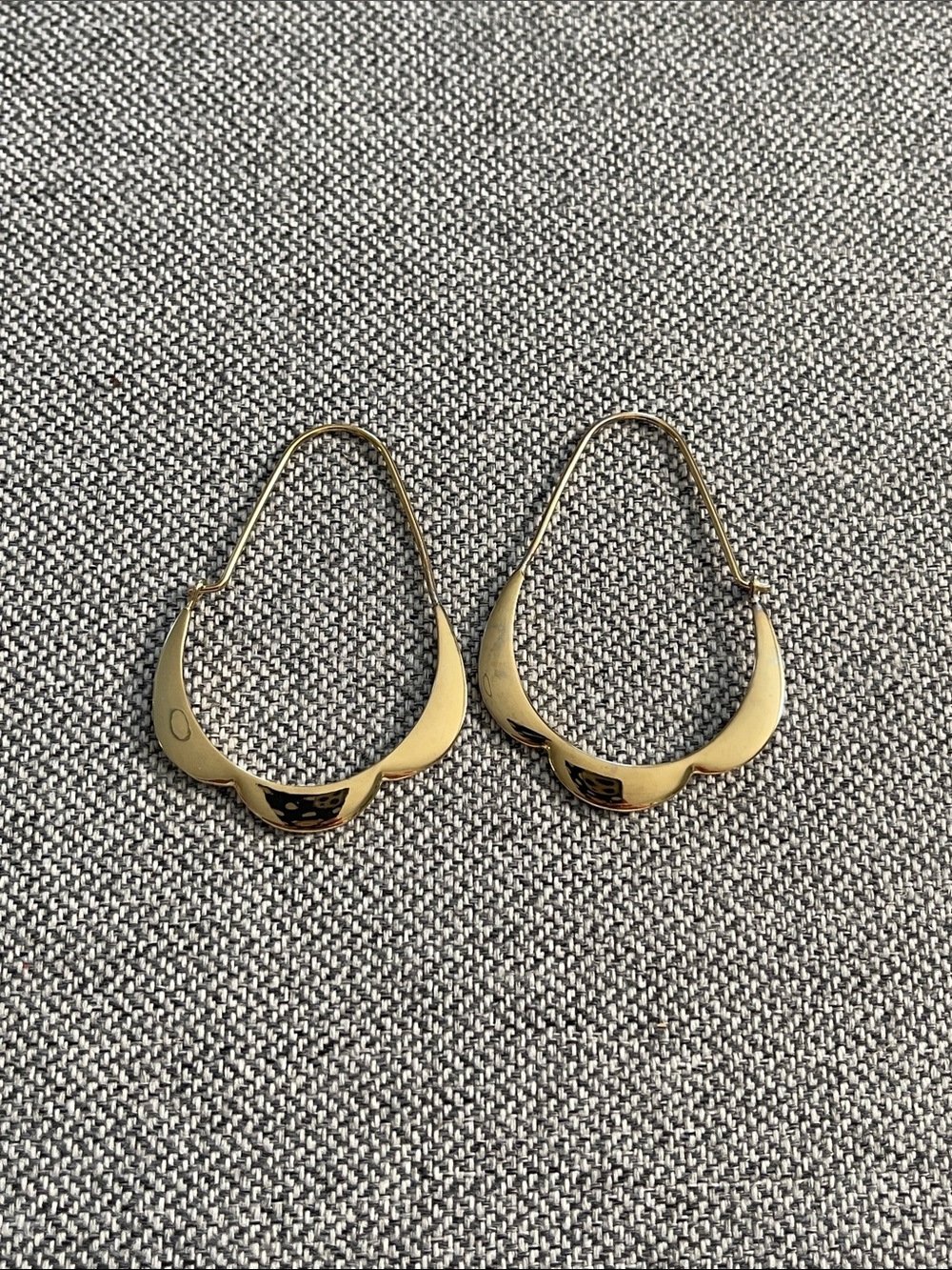 Henry Bendel Earrings